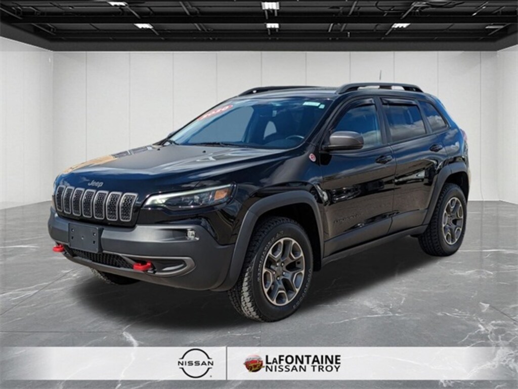 Used 2020 Jeep Cherokee Trailhawk SUV