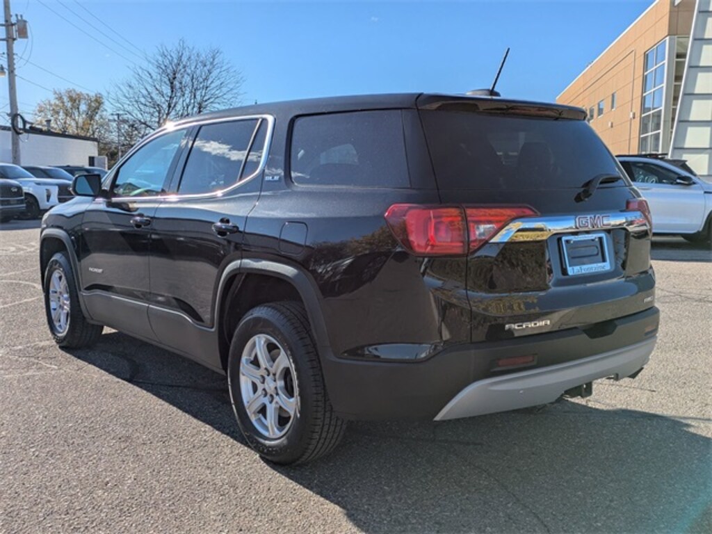 Used 2018 GMC Acadia SLE-1 SUV