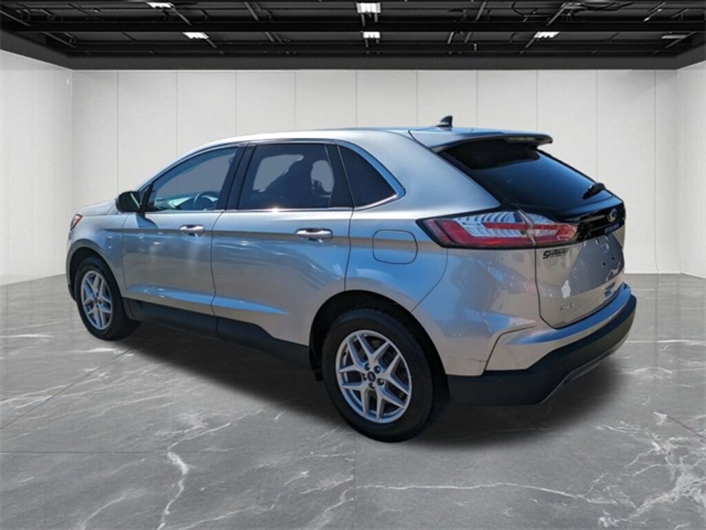 Used 2022 Ford Edge SEL SUV