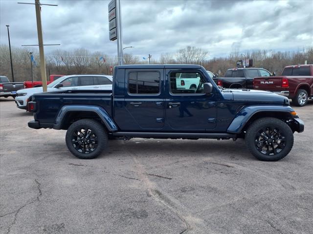 2025 Jeep Gladiator Sport photo 2
