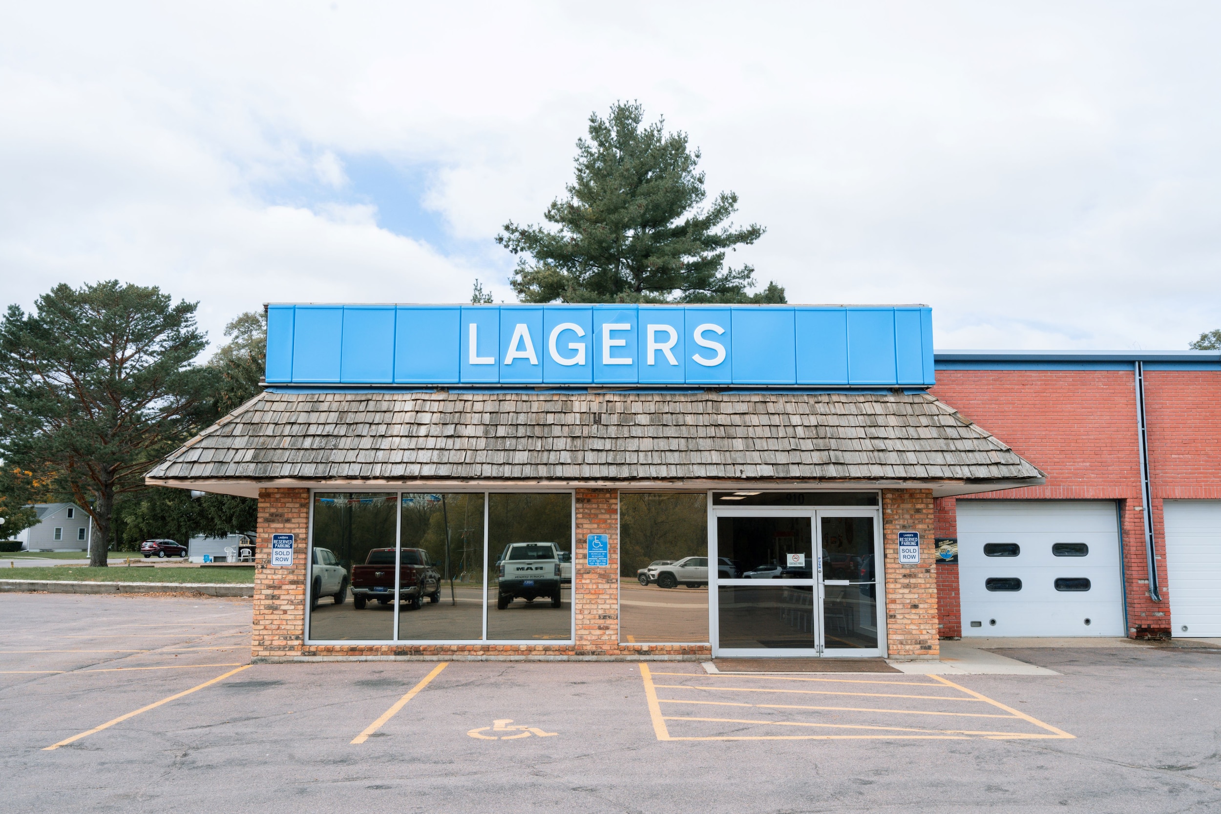 Used Cars, Trucks & SUVs for Sale in Saint Peter Lagers Incorporated