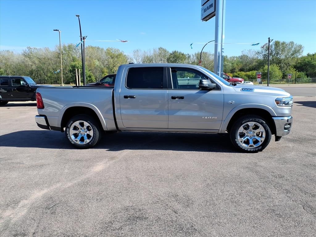 New 2026 Ram 1500 BIG HORN CREW CAB 4X4 5'7 BOX Pickup