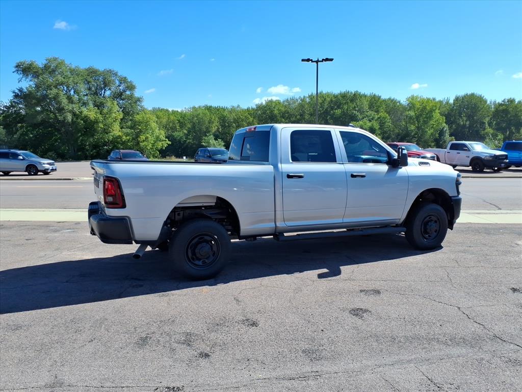 2026 Ram 2500 Tradesman photo 3