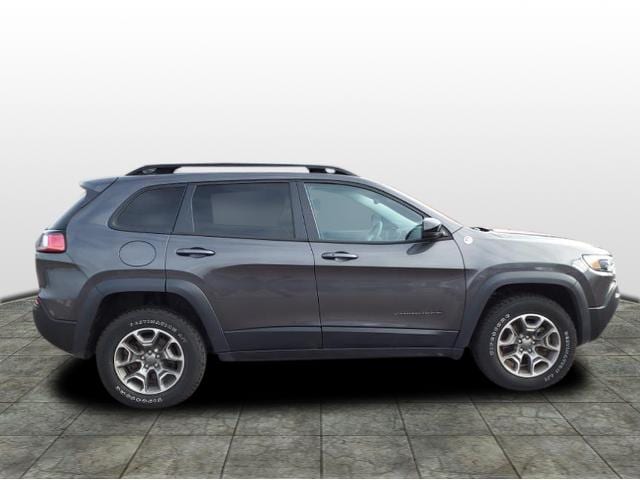 Used 2022 Jeep Cherokee Trailhawk with VIN 1C4PJMBX2ND541807 for sale in Saint Peter, Minnesota