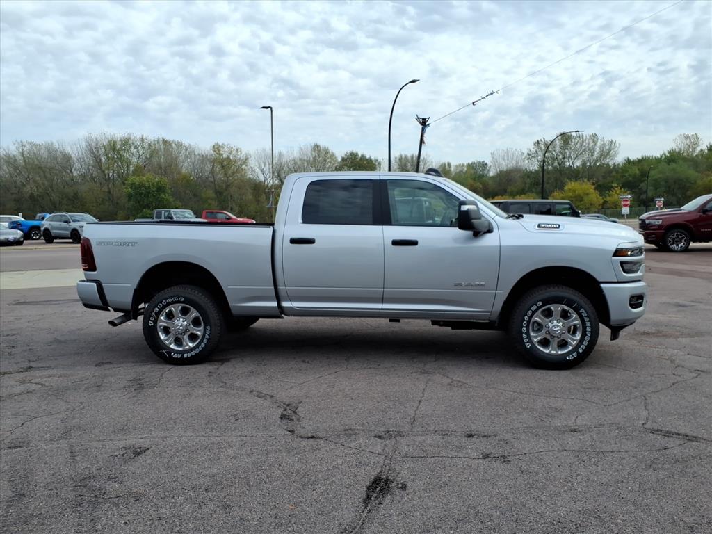2026 Ram 3500 Big Horn photo 2