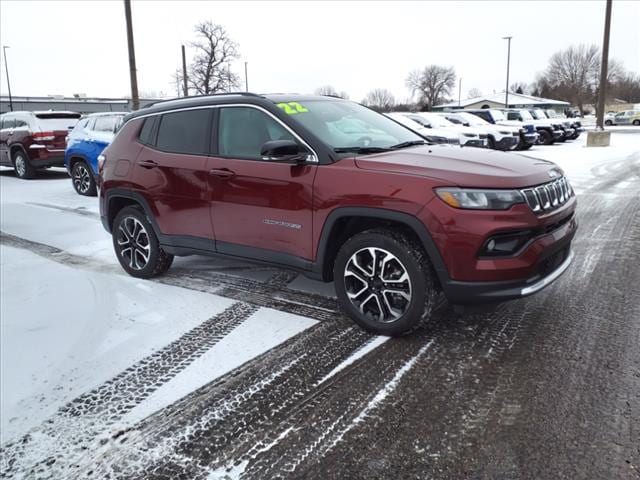 Used 2022 Jeep Compass Limited with VIN 3C4NJDCB9NT178166 for sale in Mankato, Minnesota
