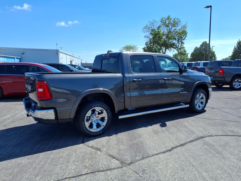 2026 Ram 1500 Big Horn photo 2