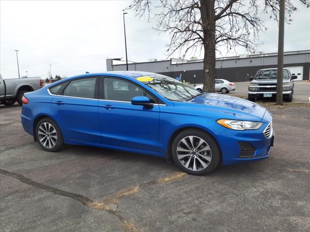 Used 2019 Ford Fusion SE with VIN 3FA6P0T98KR281568 for sale in Mankato, Minnesota