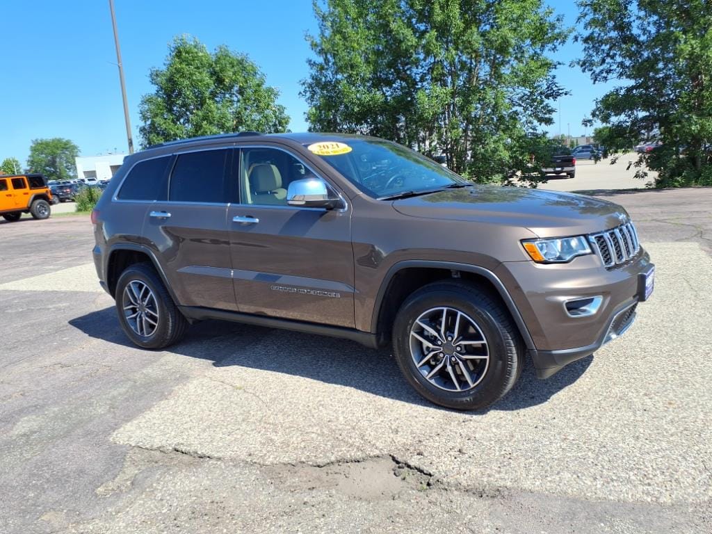 Used 2021 Jeep Grand Cherokee Limited with VIN 1C4RJFBG5MC648388 for sale in Mankato, Minnesota