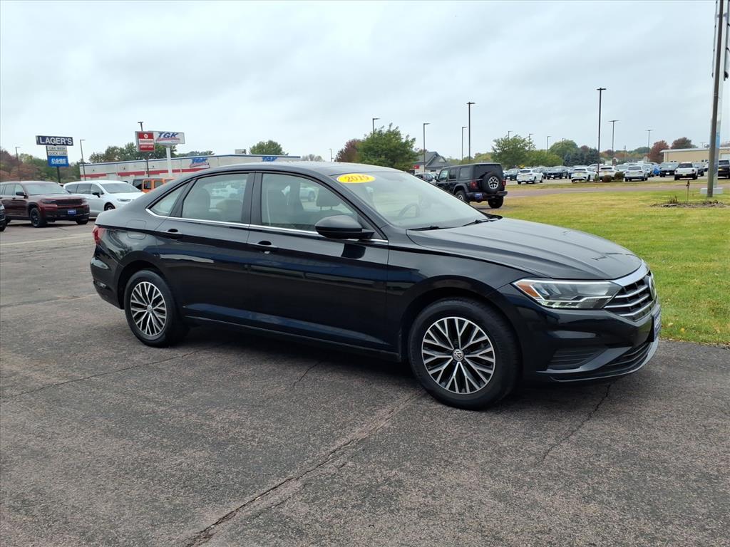 Used 2019 Volkswagen Jetta SE with VIN 3VWC57BU9KM209970 for sale in Mankato, Minnesota