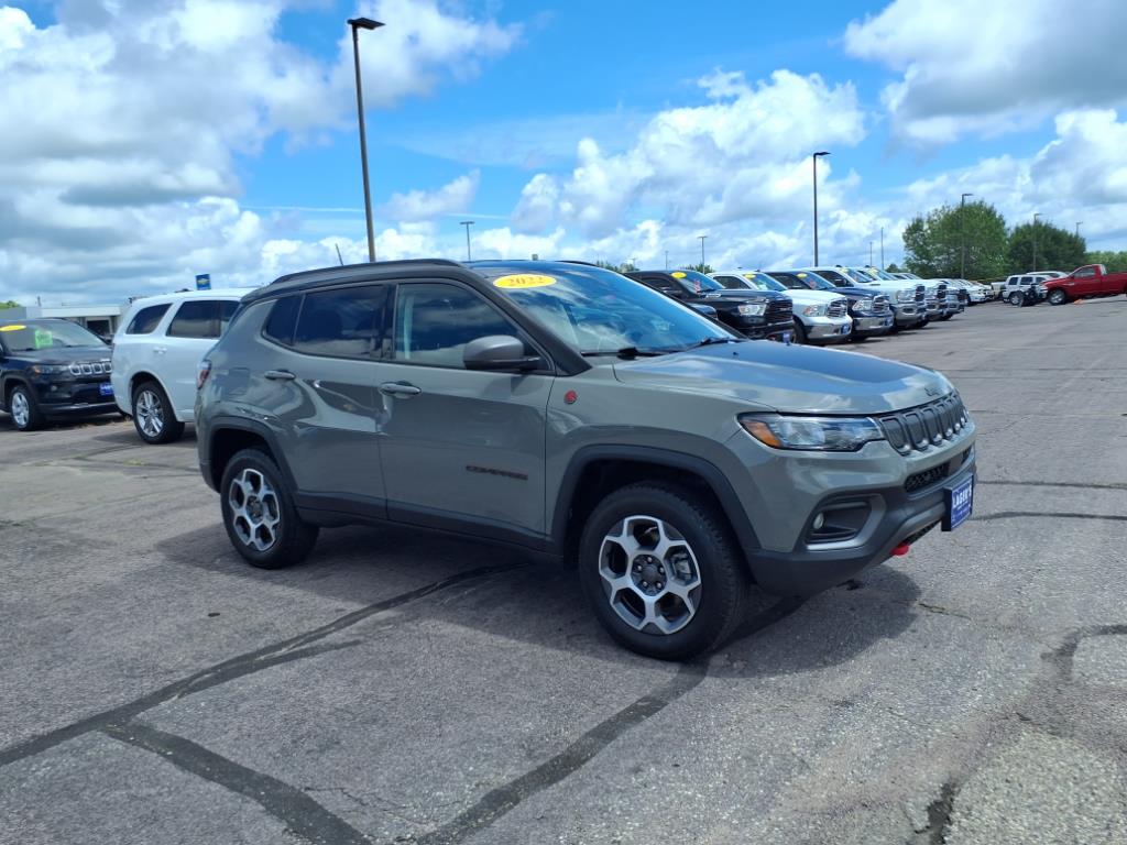 Used 2022 Jeep Compass Trailhawk with VIN 3C4NJDDB2NT159117 for sale in Mankato, Minnesota