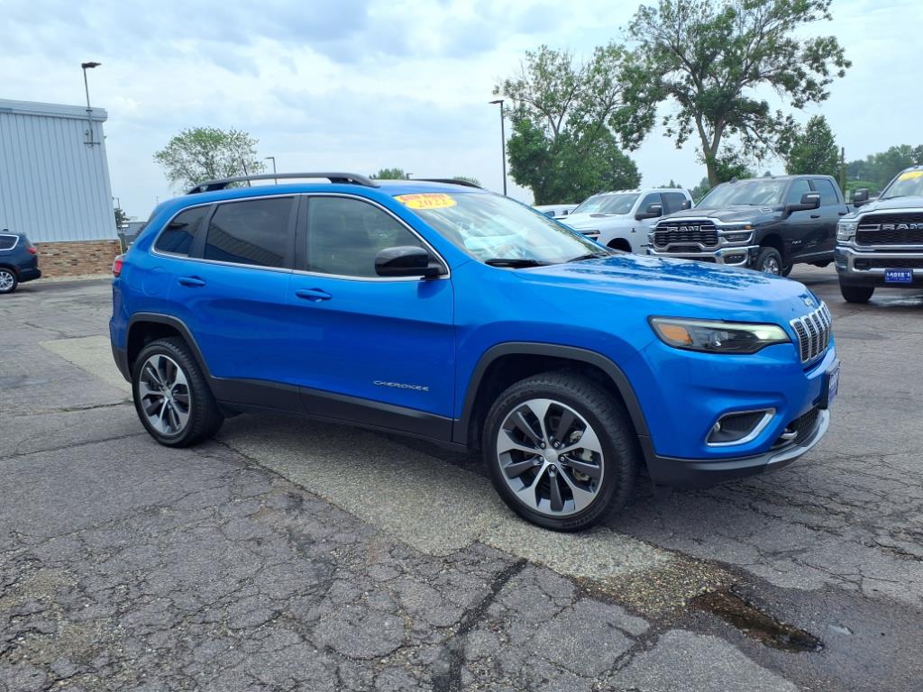 Used 2022 Jeep Cherokee Limited with VIN 1C4PJMDX4ND523130 for sale in Mankato, Minnesota