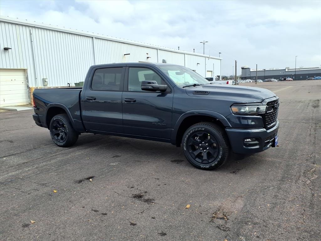 New 2026 Ram 1500 BIG HORN CREW CAB 4X4 5'7 BOX Pickup