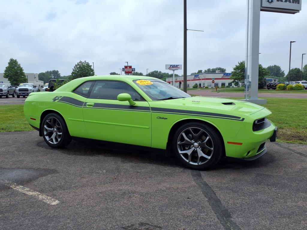 Used 2015 Dodge Challenger R/T with VIN 2C3CDZBT1FH703712 for sale in Mankato, Minnesota