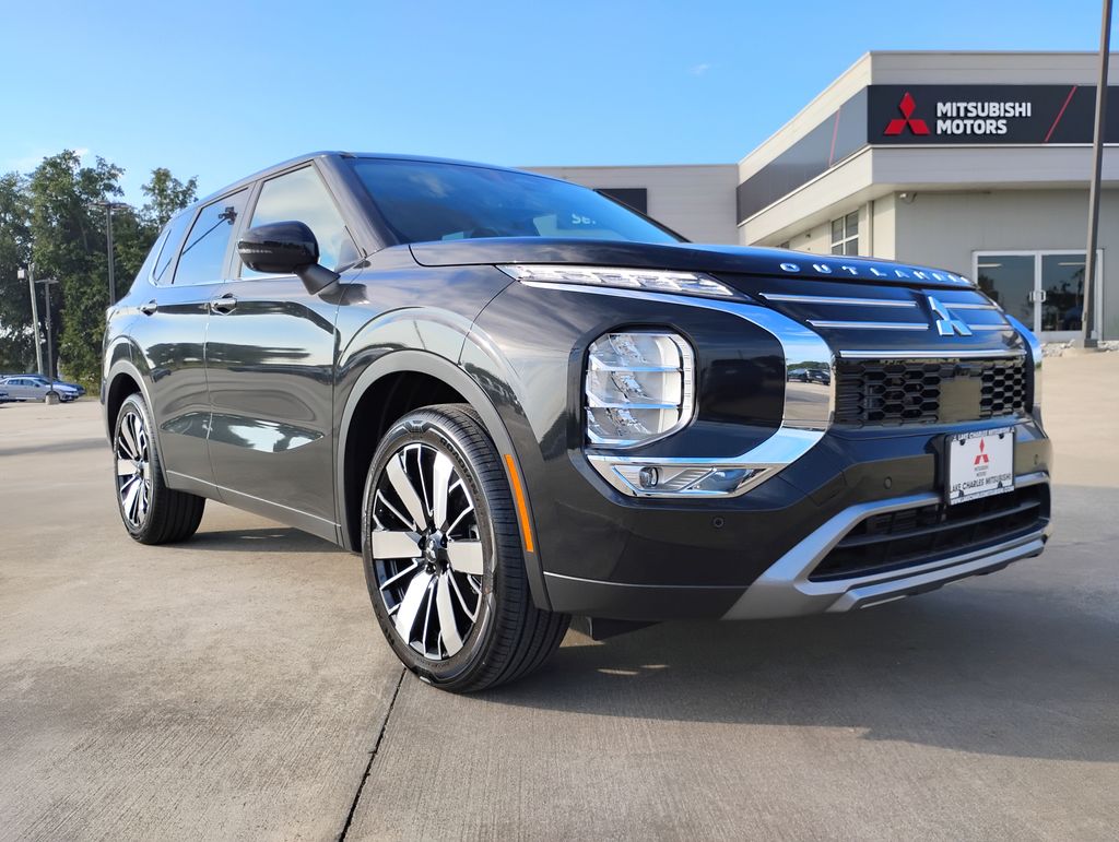 2026 Mitsubishi Outlander SE