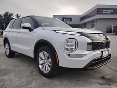 2026 Mitsubishi Outlander ES SUV