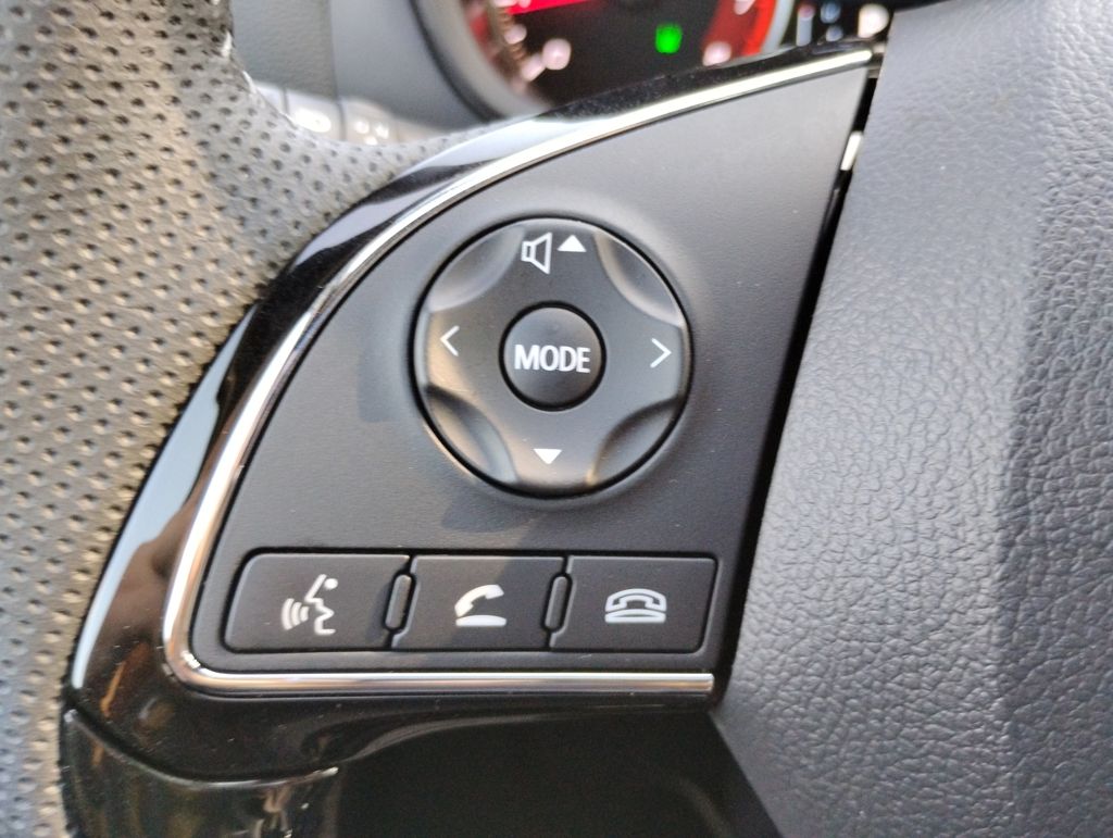 2025 Mitsubishi Eclipse Cross Black Edition - Photo 28