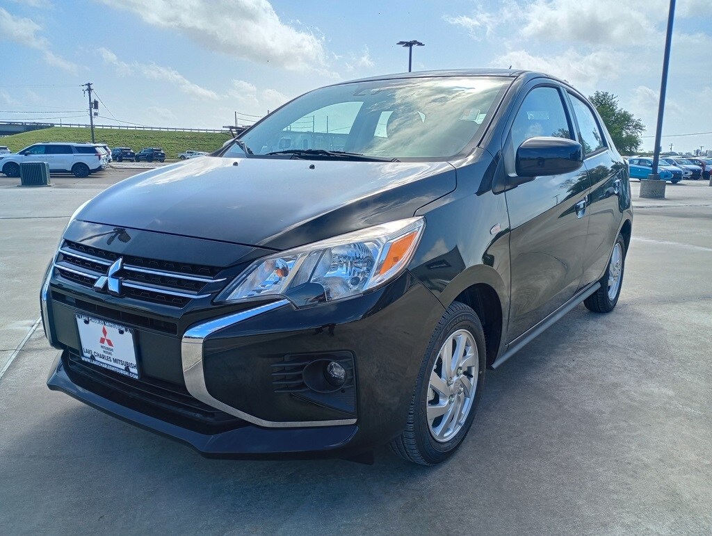 2024 Mitsubishi Mirage LE photo 3