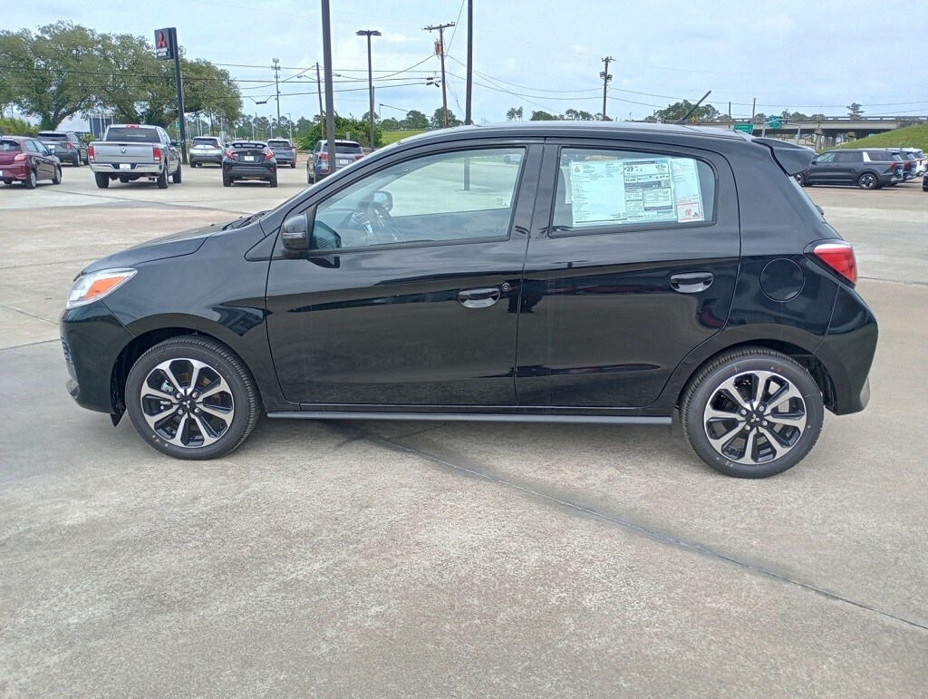 2024 Mitsubishi Mirage SE photo 2