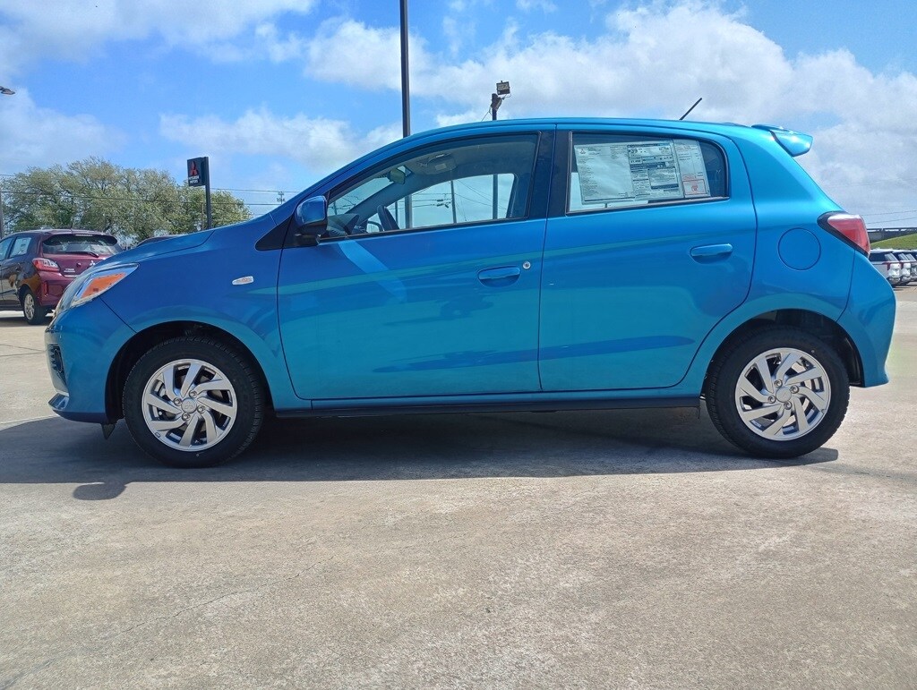 2024 Mitsubishi Mirage LE photo 3