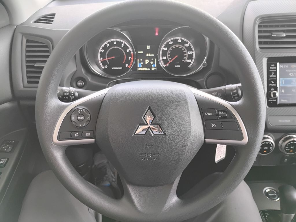 2025 Mitsubishi Outlander Sport ES - Photo 25
