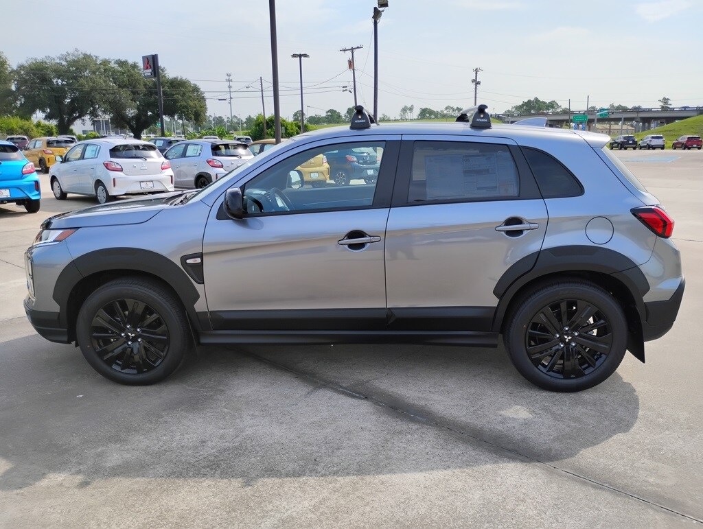 2025 Mitsubishi Outlander Sport ES SE LE photo 2