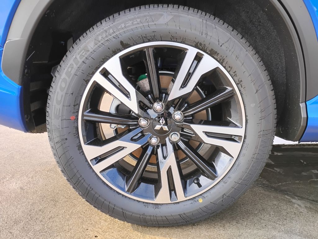 2026 Mitsubishi Eclipse Cross SEL - Photo 9