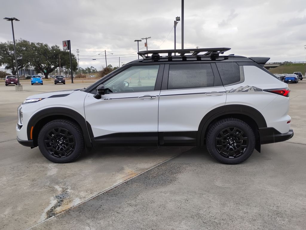 2026 Mitsubishi Outlander Trail Edition - Photo 4