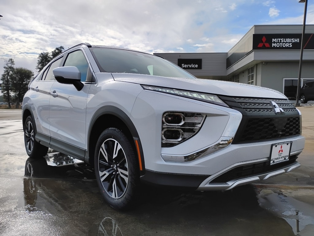 2026 Mitsubishi Eclipse Cross SE's photo