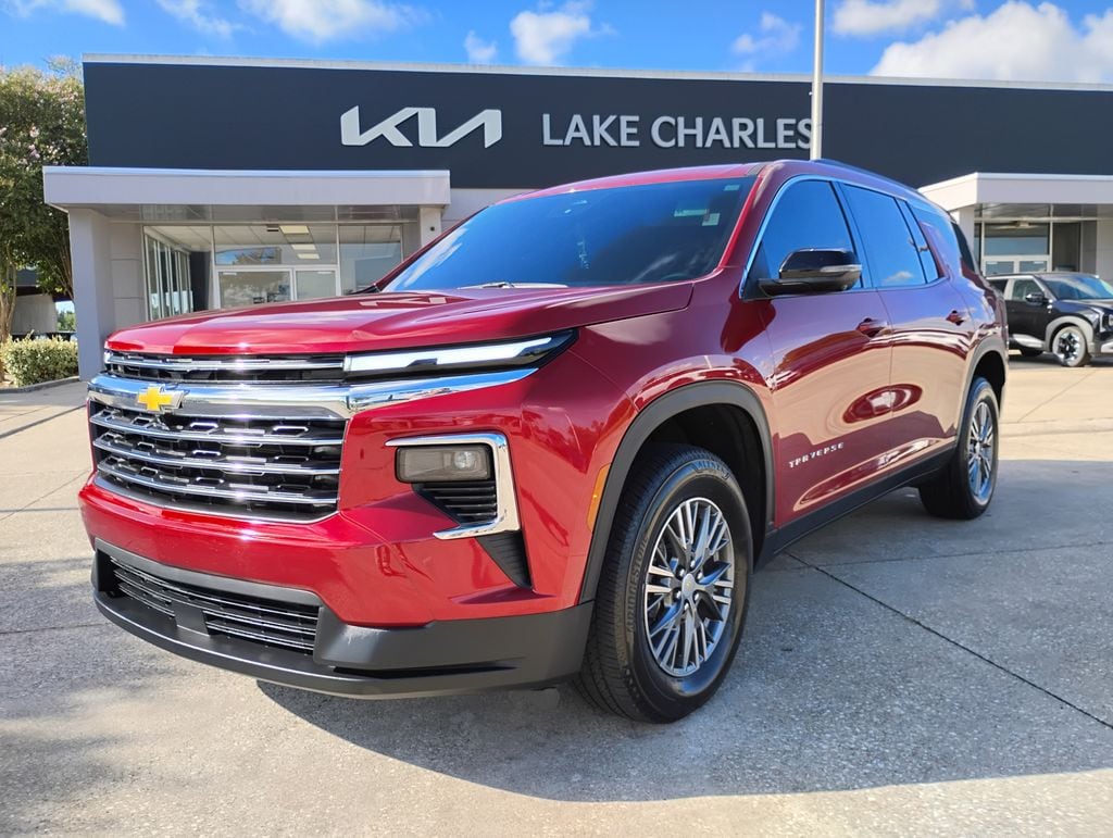 2024 Chevrolet Traverse LT
