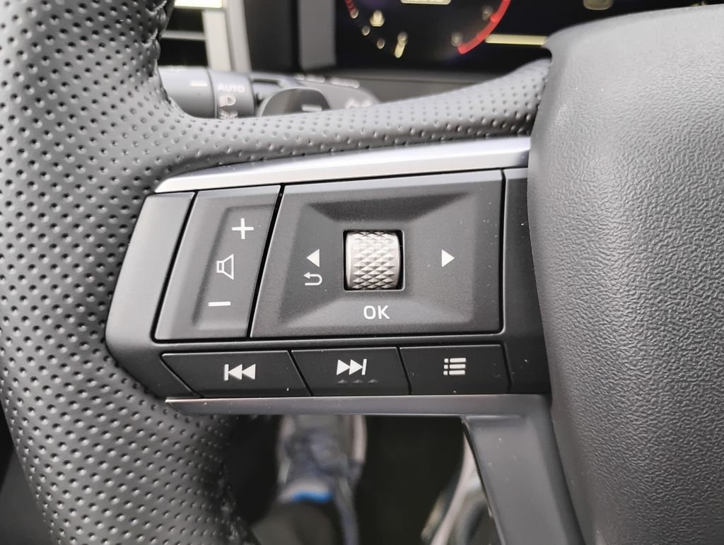 2026 Mitsubishi Outlander SEL - Photo 28