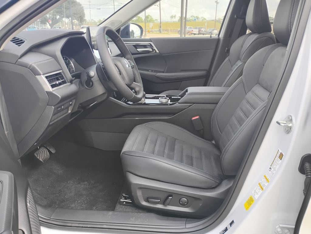 2026 Mitsubishi Outlander Trail Edition - Photo 16