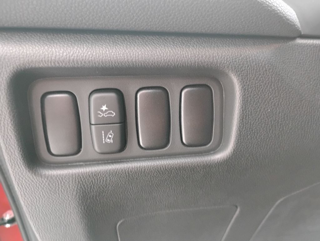 2025 Mitsubishi Outlander Sport ES - Photo 23