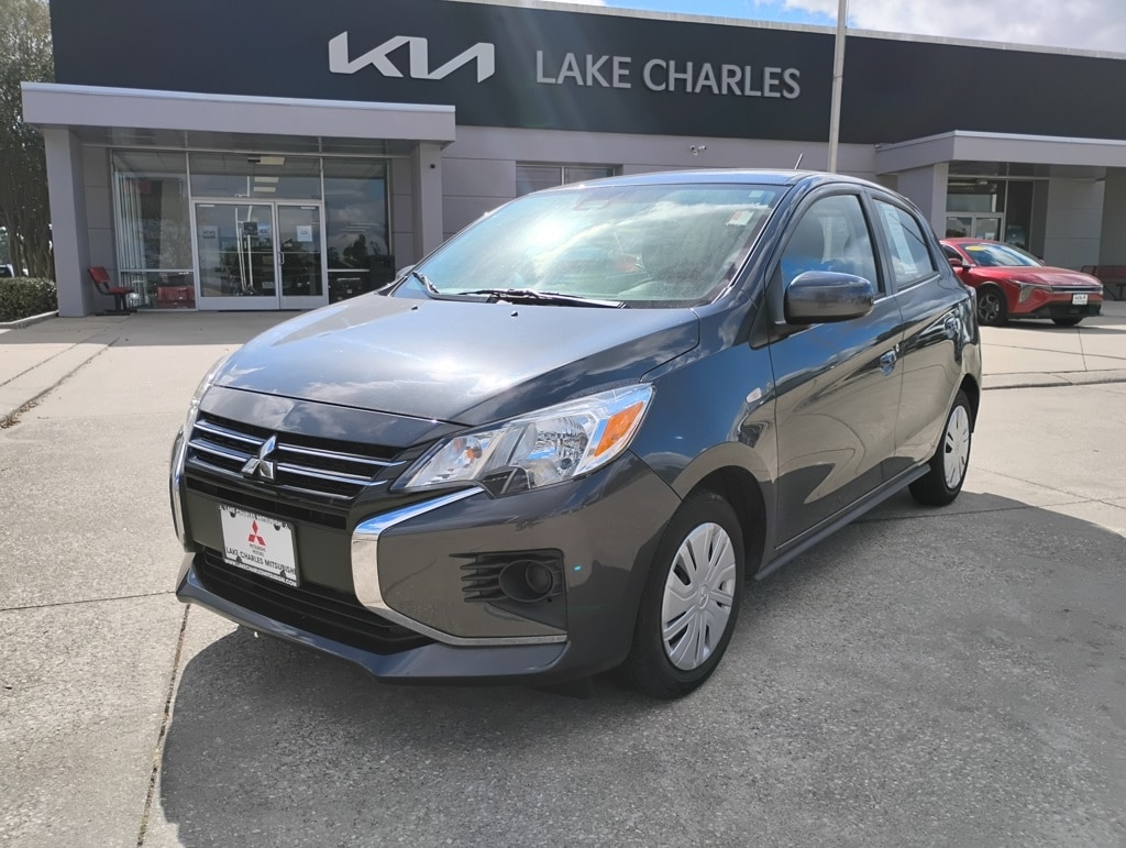 2024 Mitsubishi Mirage ES's photo