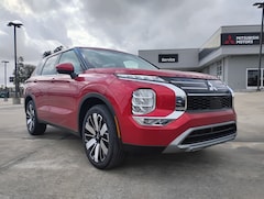 2025 Mitsubishi Outlander SE SUV