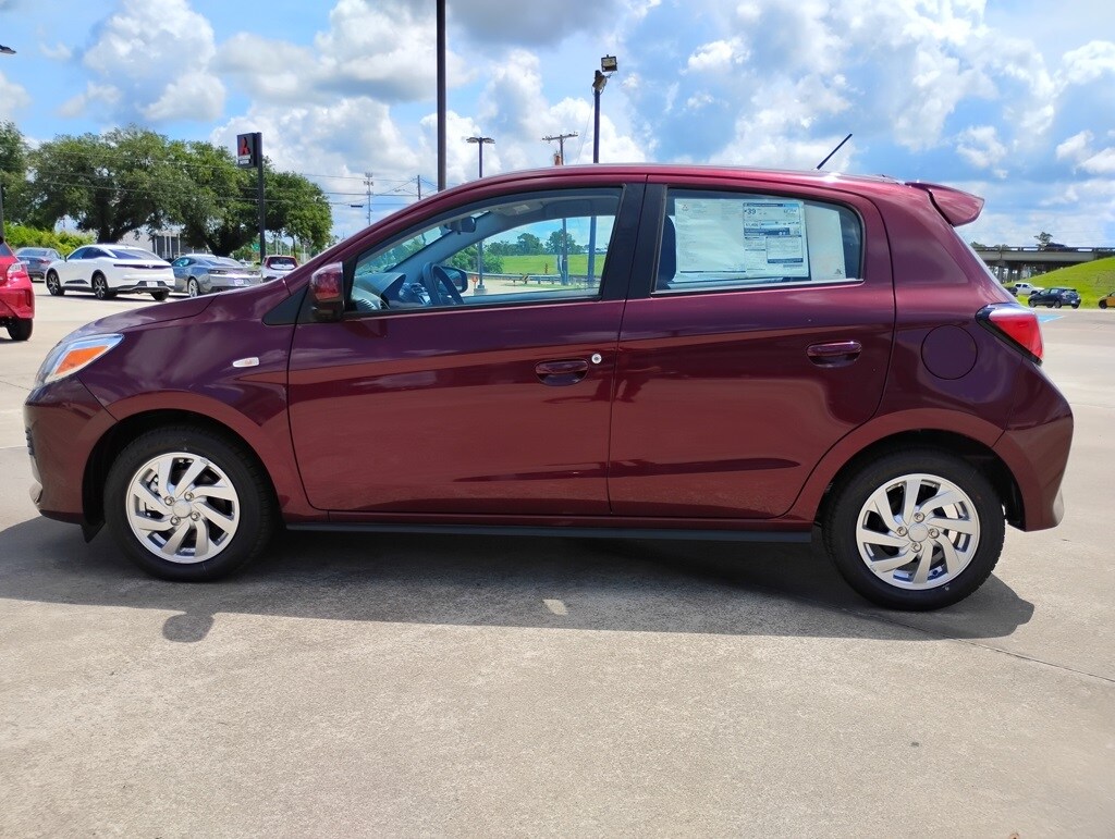 2024 Mitsubishi Mirage LE photo 4