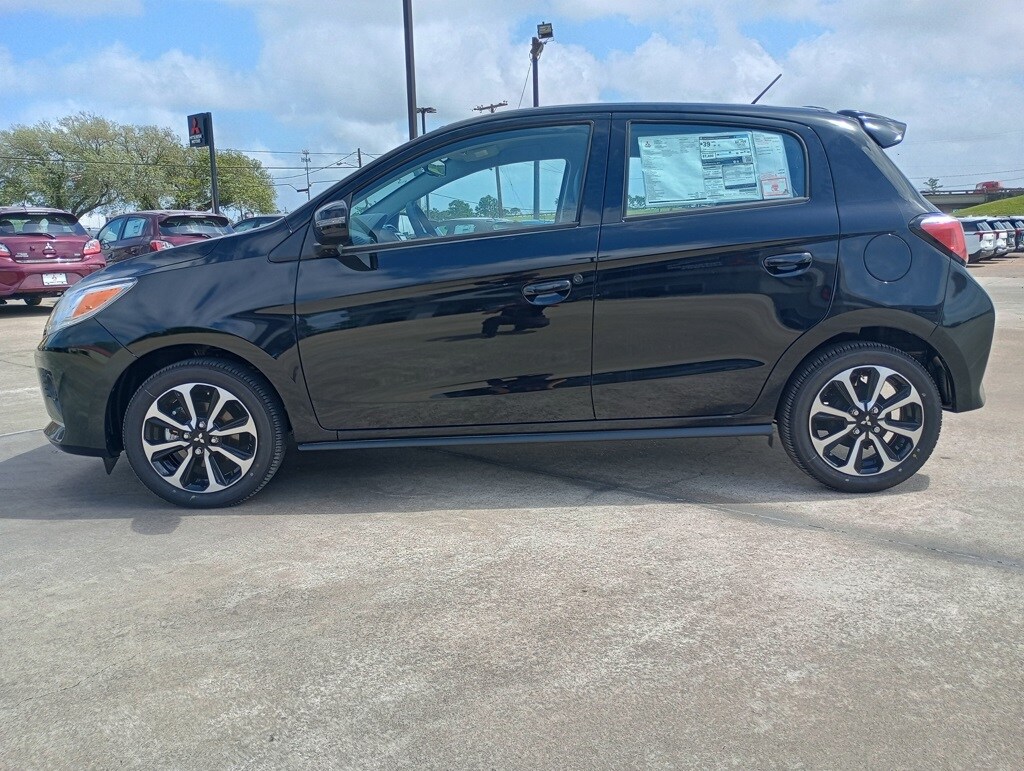 2024 Mitsubishi Mirage SE photo 2