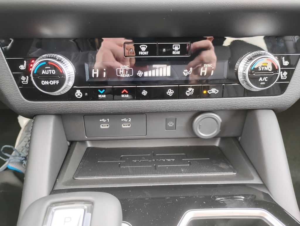2026 Mitsubishi Outlander SEL - Photo 32