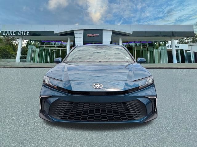 2026 Toyota Camry SE - Photo 8