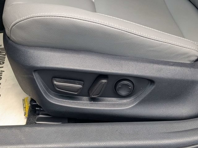 2026 Toyota Camry SE - Photo 18