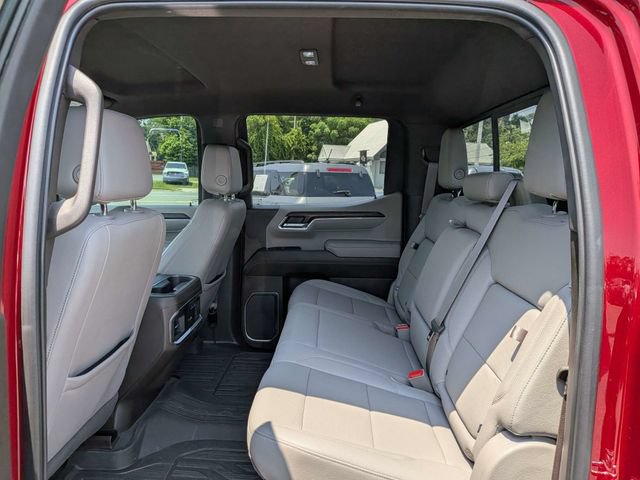 2024 GMC Sierra 1500 SLT - Photo 13