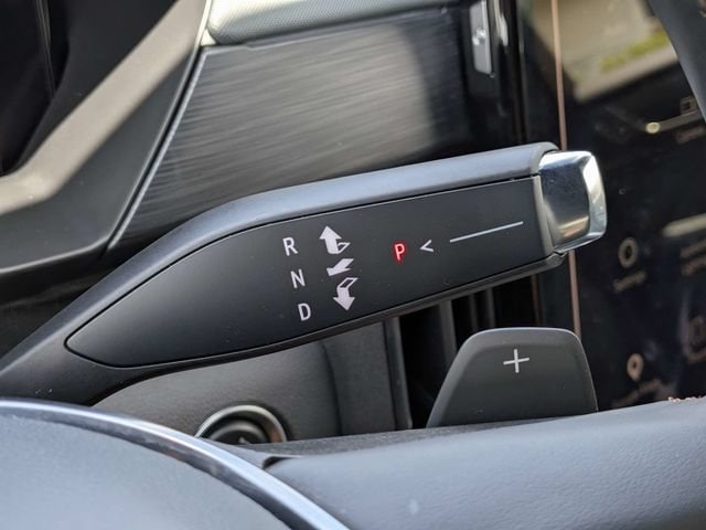 2025 GMC Acadia AT4 - Photo 33