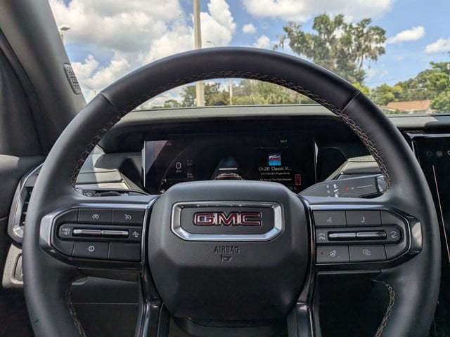 2025 GMC Acadia AT4 - Photo 28