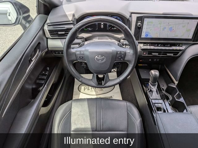 2025 Toyota Camry XSE - Photo 16