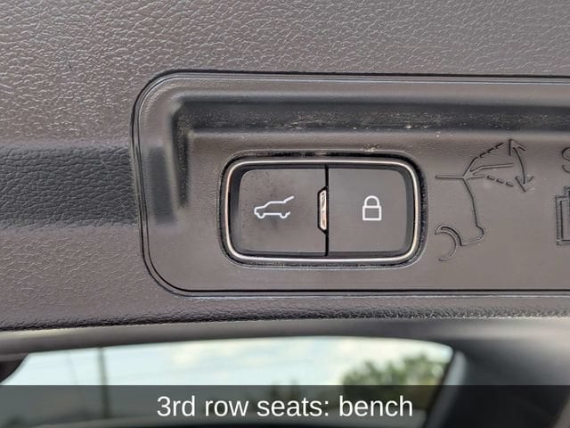 2022 Ford Explorer Limited - Photo 19
