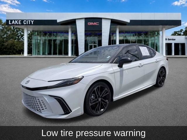 2025 Toyota Camry XSE - Photo 8