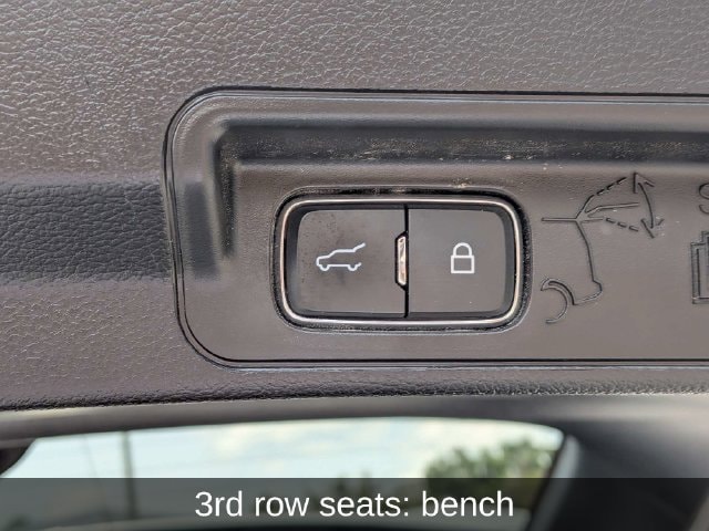 2022 Ford Explorer Limited - Photo 18