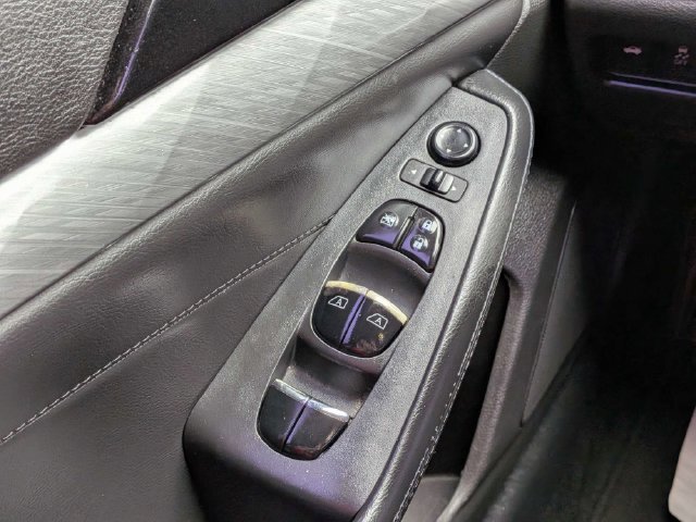 2016 Nissan Maxima S - Photo 25
