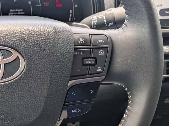 2026 Toyota Camry SE - Photo 22