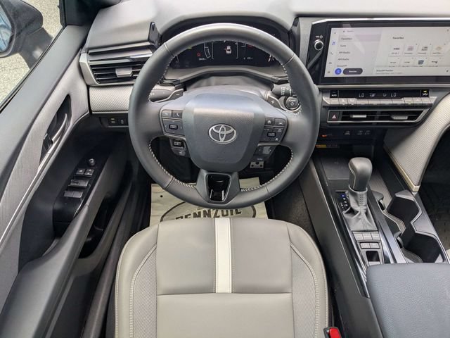 2026 Toyota Camry SE - Photo 14